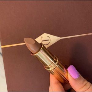 Charlotte tilbury lipstick